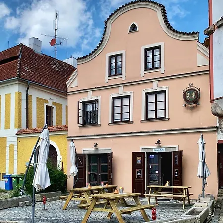 Apartman U Zamku Jindřichŭv Hradec Exterior photo